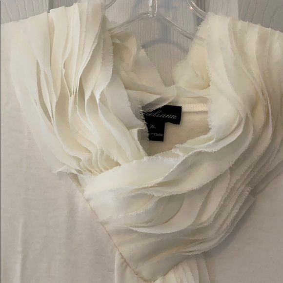 Raw Edge Ruffle Tank - Picture 2 of 5